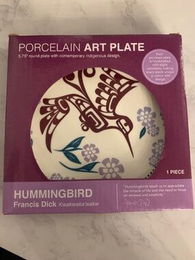 Porcelain art plate